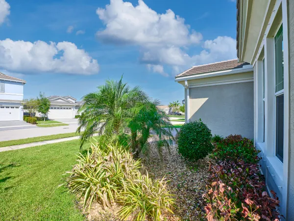 $3,750 | 15751 Goldfinch Circle, The Acreage, FL 33470