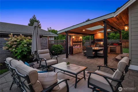 $2,298,000 | 17655 86th Avenue Northeast, Bothell, WA 98011