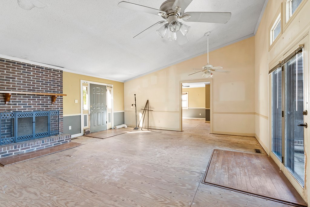 392 Red Bird Lane Waterloo, SC 29384 - Photo 3 of 18