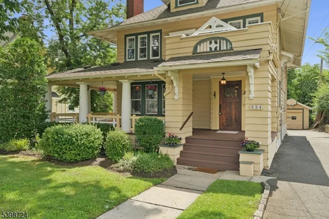 $999,000 | 534 East Broad Street, Westfield, NJ 07090