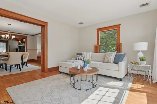 $999,000 | 534 East Broad Street, Westfield, NJ 07090