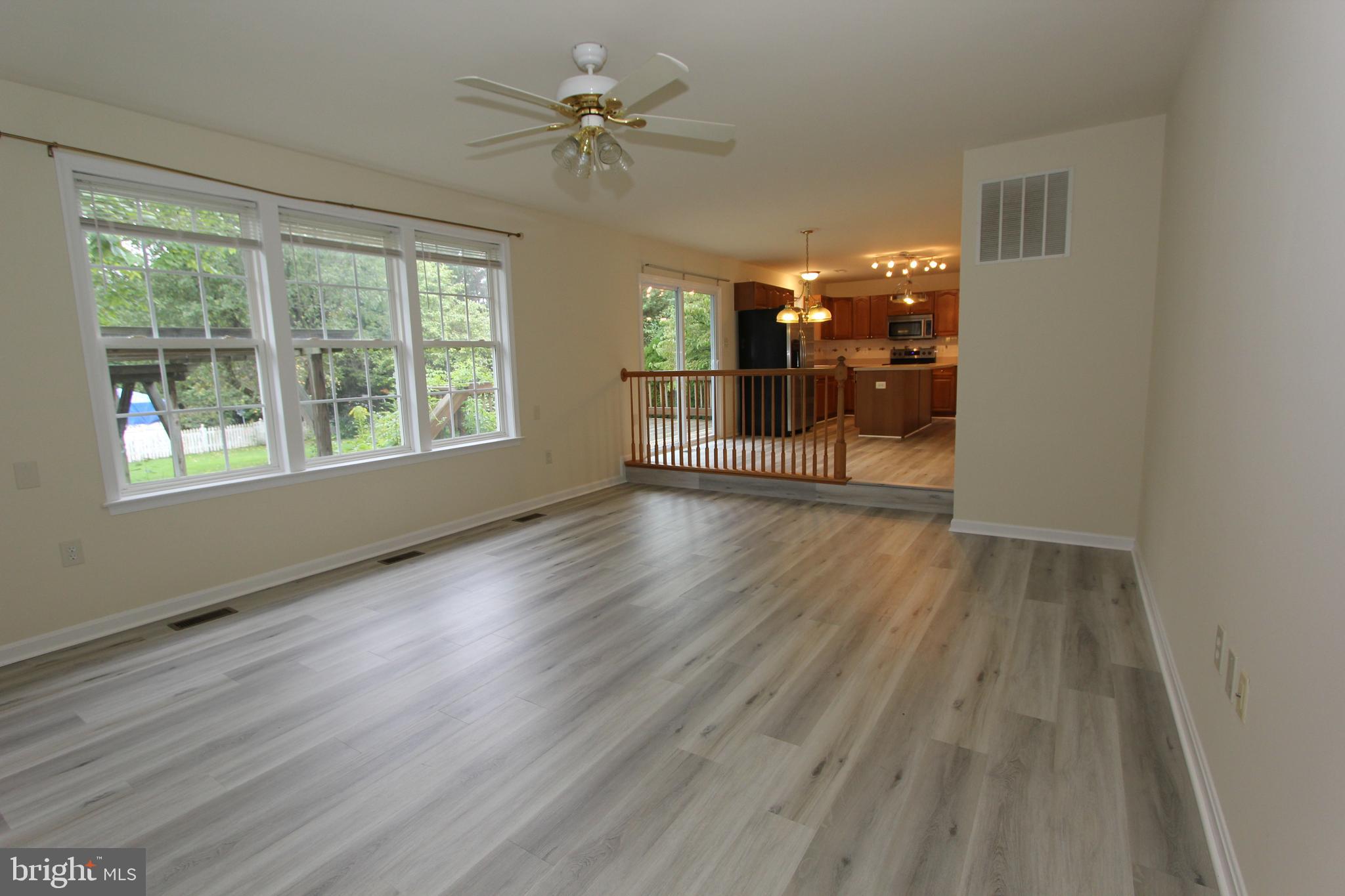 8301 Glen Heather Drive Frederick, MD 21702 - Photo 14 of 72 Family room, view 4