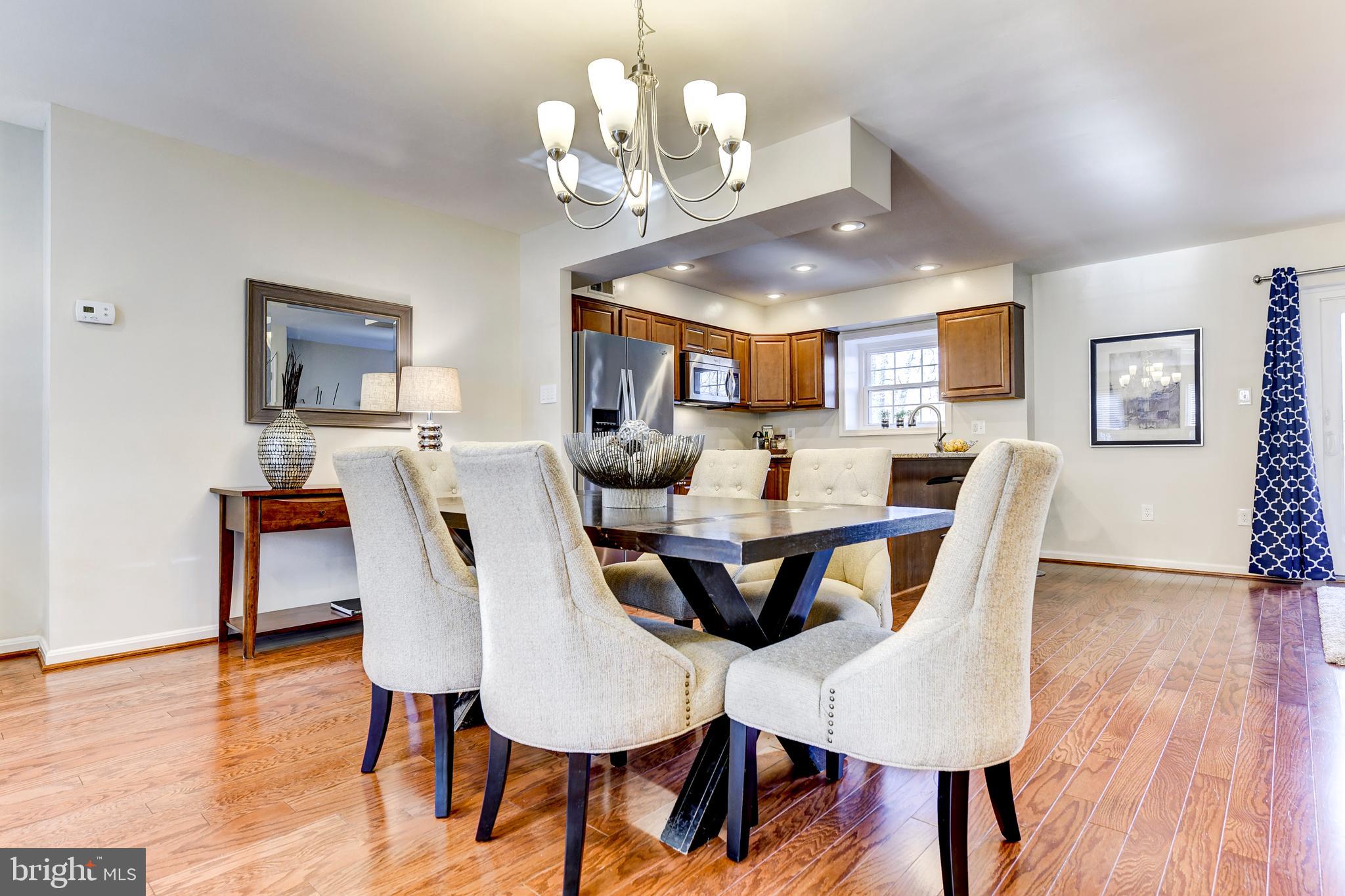 9024 Fox Grape Lane Springfield, VA 22152 - Photo 4 of 29