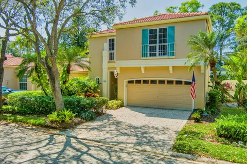 $724,900 | 76 Via Del Corso, Palm Beach Gardens, FL 33418
