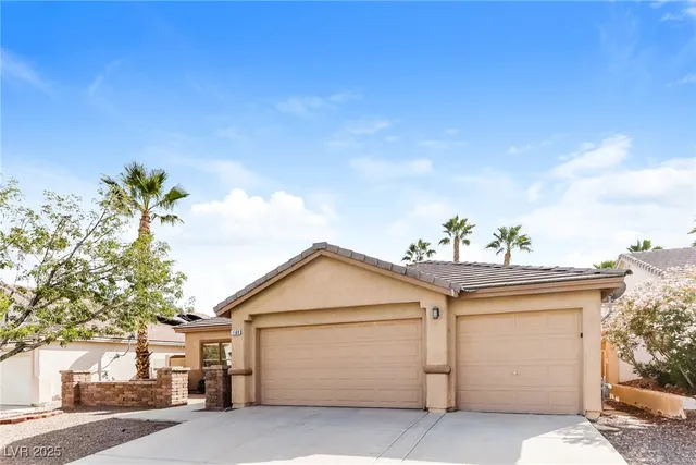 $2,595 | 1769 Clear River Falls Lane, Henderson, NV 89012