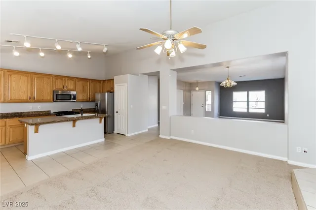 $2,595 | 1769 Clear River Falls Lane, Henderson, NV 89012