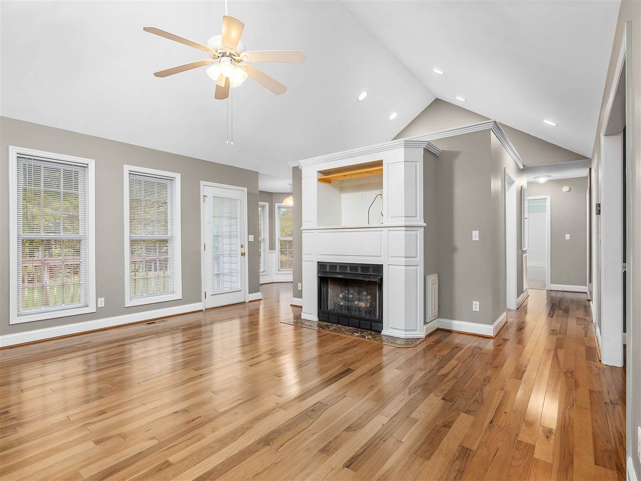 535 Autumn Chase Court Inman, SC 29349 - Photo 8 of 29 Gallery Image 8