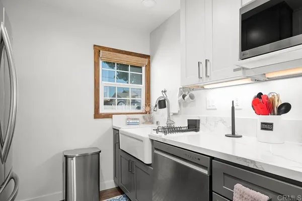 $4,000 | 586 Del Mar Avenue, Chula Vista, CA 91910