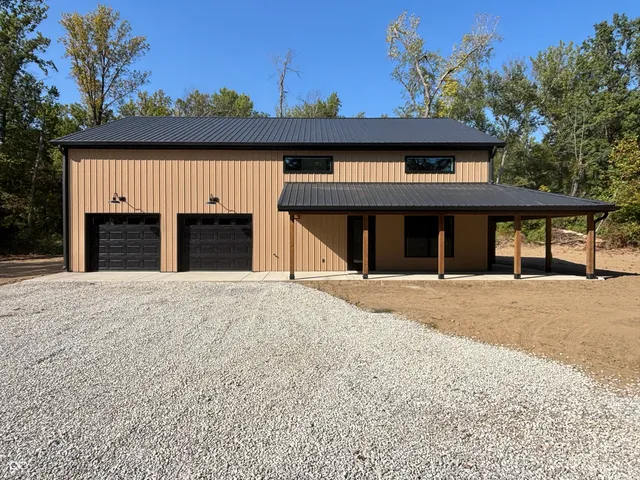 $675,000 | 14756 Highway 59, Jasonville, IN 47438