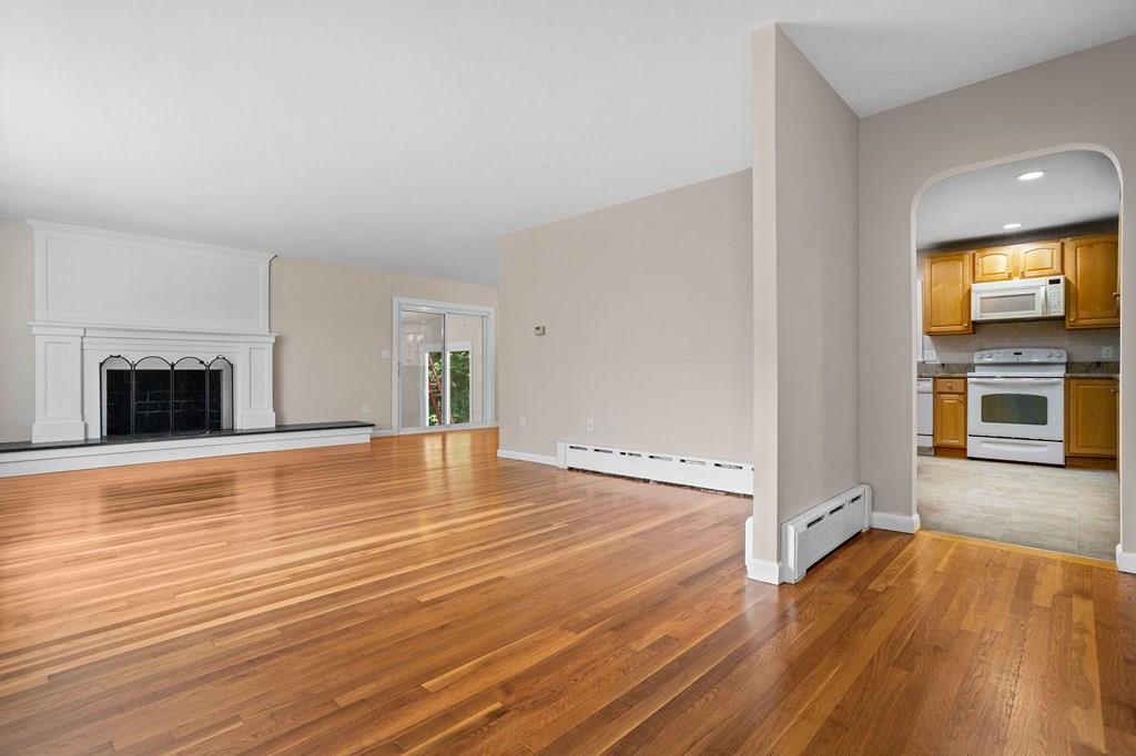 277 Tahattawan Road Littleton, MA 01460 - Photo 7 of 36 Gallery Image 7