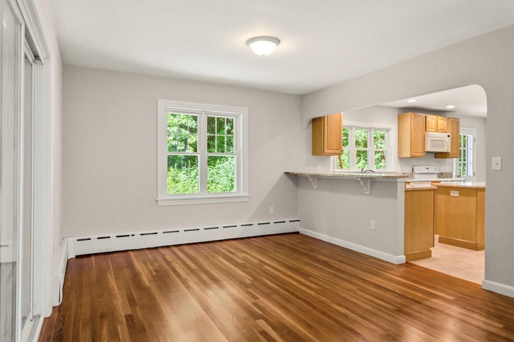 277 Tahattawan Road Littleton, MA 01460 - Photo 10 of 36 Gallery Image 10