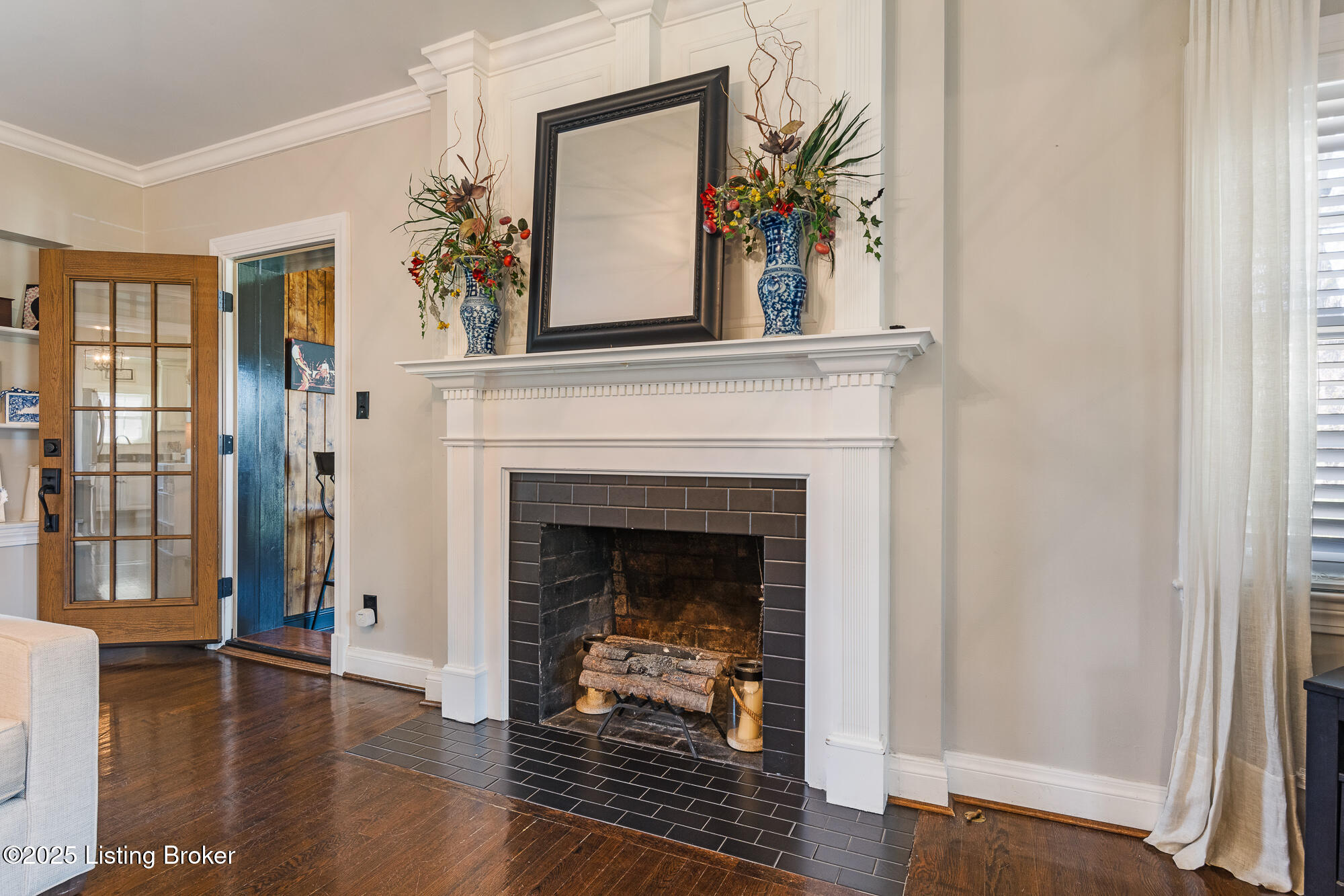 130 Gibson Road Louisville, KY 40207 - Photo 16 of 46 130 Gibson Rd-21