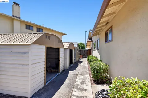 $1,100,000 | 446 Pismo Court, Livermore, CA 94550