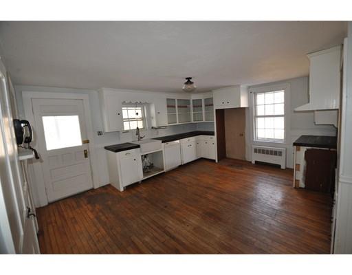 39 Hubbardston Road Princeton, MA 01541 - Photo 13 of 36