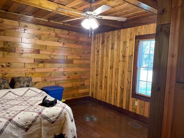 440 Clifft Road Bolivar, TN 38008 - Photo 9 of 19 Gallery Image 9