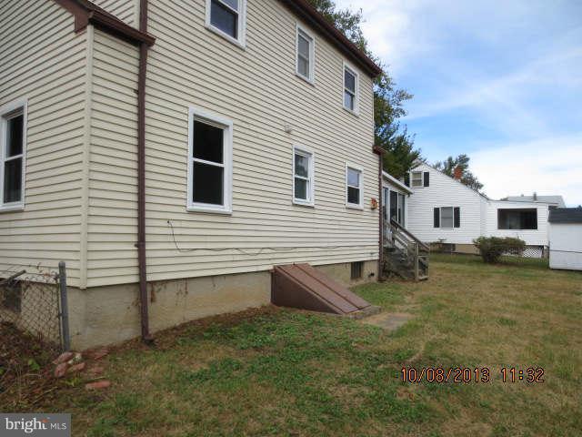 6 Lexington Road Harmans, MD 21077 - Photo 4 of 17 Exterior (Rear)