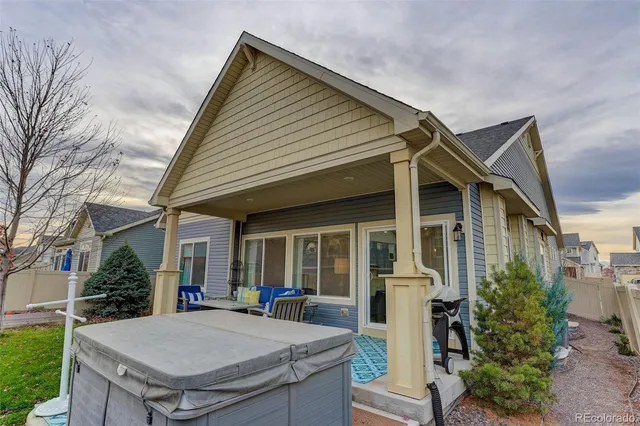 a view of entryway door of the house