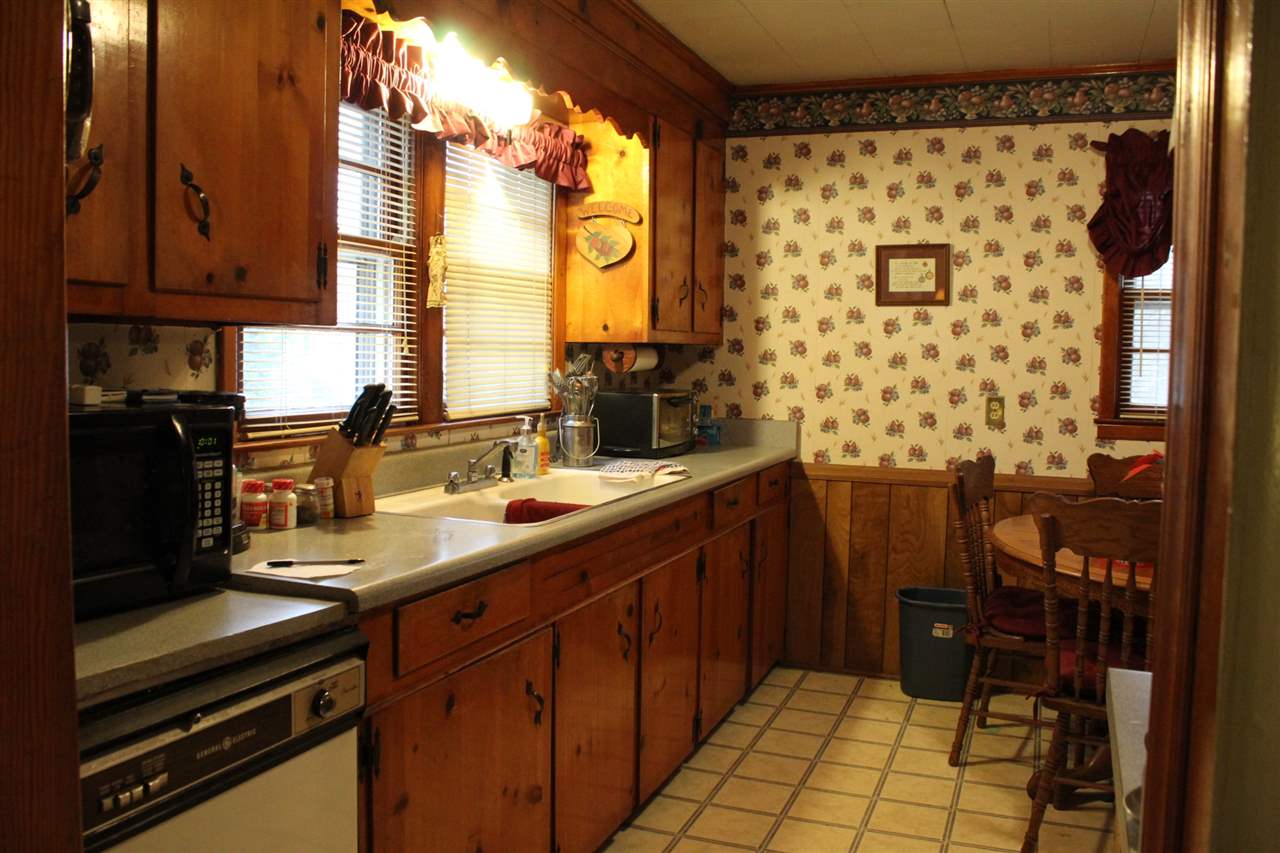 523 Honeysuckle Road Spartanburg, SC 29303 - Photo 8 of 15 Gallery Image 8