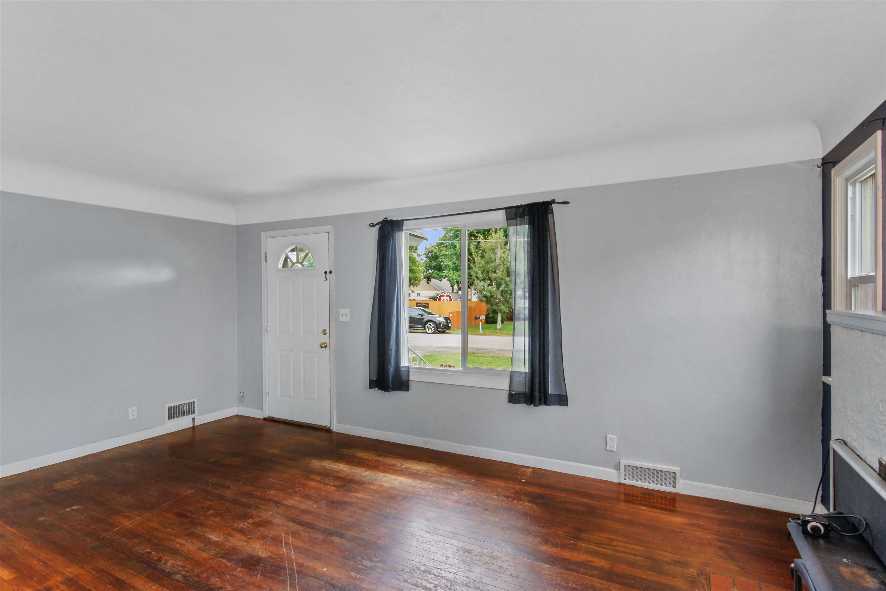2407 North Coleman Road Spokane, WA 99212 - Photo 3 of 18