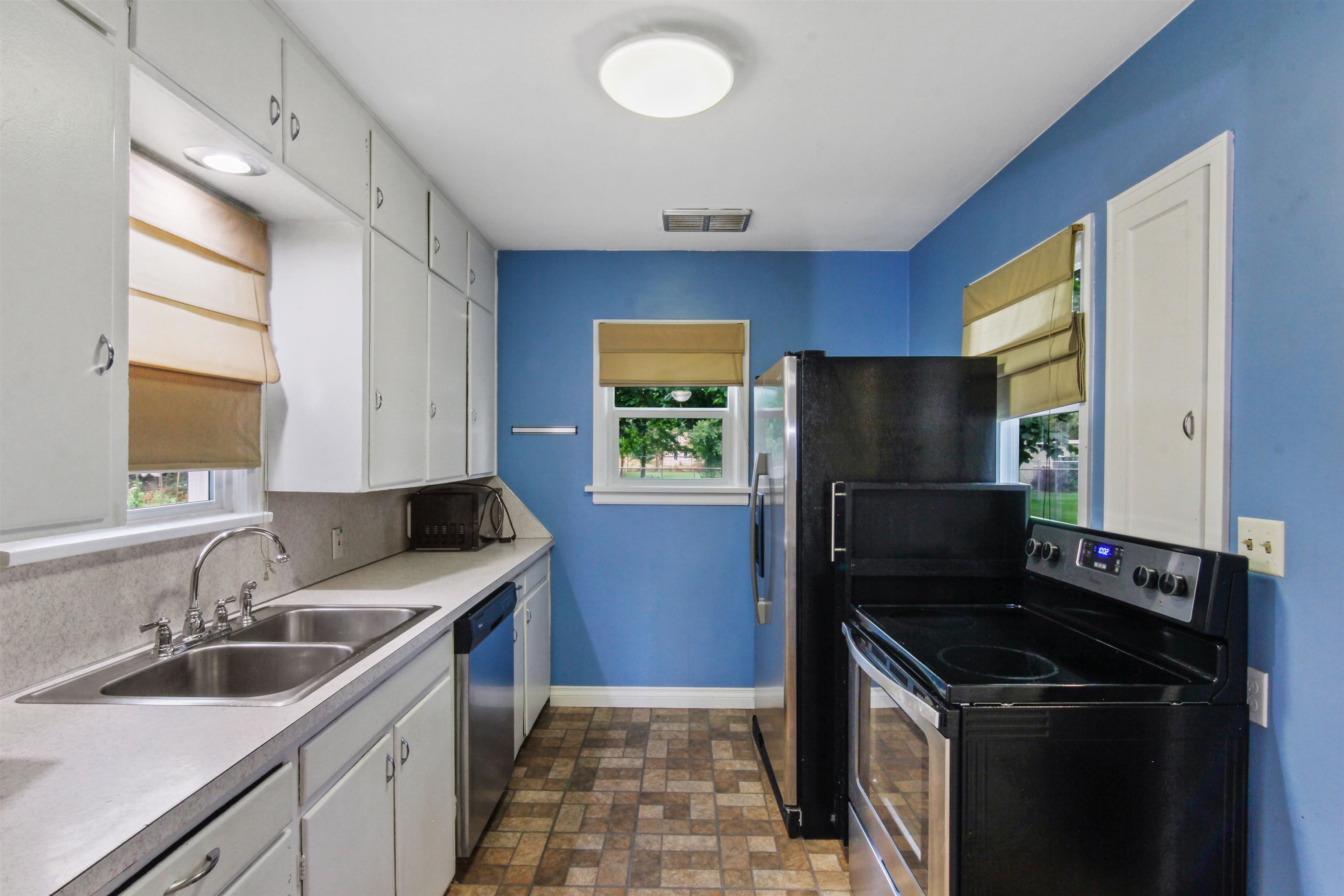 2407 North Coleman Road Spokane, WA 99212 - Photo 5 of 18