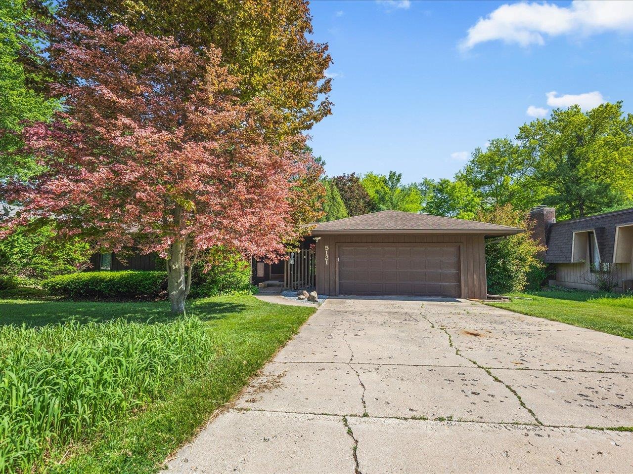5121 Brookview Road Rockford, IL 61107 - Photo 2 of 49