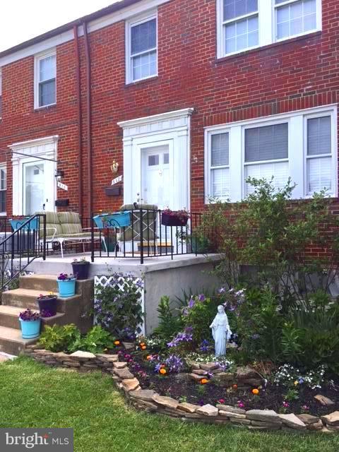 312 Greenlow Road Catonsville, MD 21228 - Photo 1 of 28 beautiful gardens