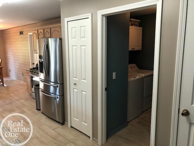 101 Rella Rae Avenue Marysville, MI 48040 - Photo 21 of 56