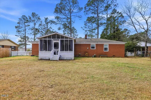 $292,000 | 105 East Stevens Street, Smithfield, NC 27577