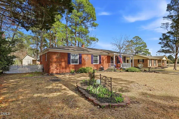 $292,000 | 105 East Stevens Street, Smithfield, NC 27577