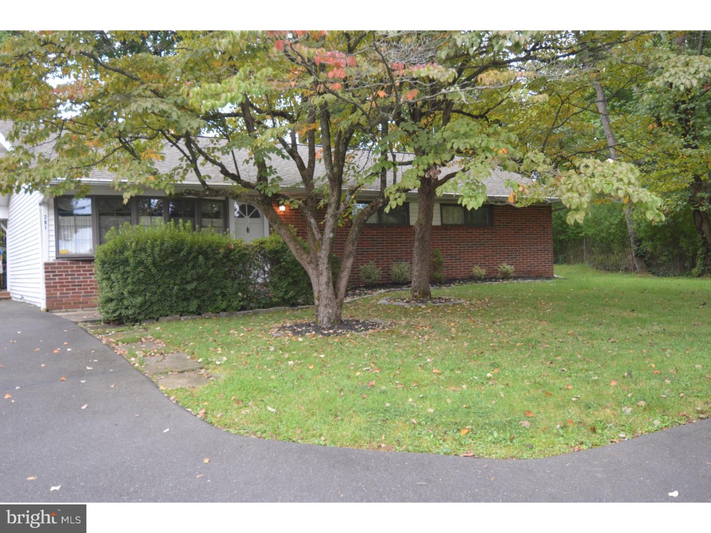 201 Valley Road Warminster, PA 18974 - Photo 2 of 22