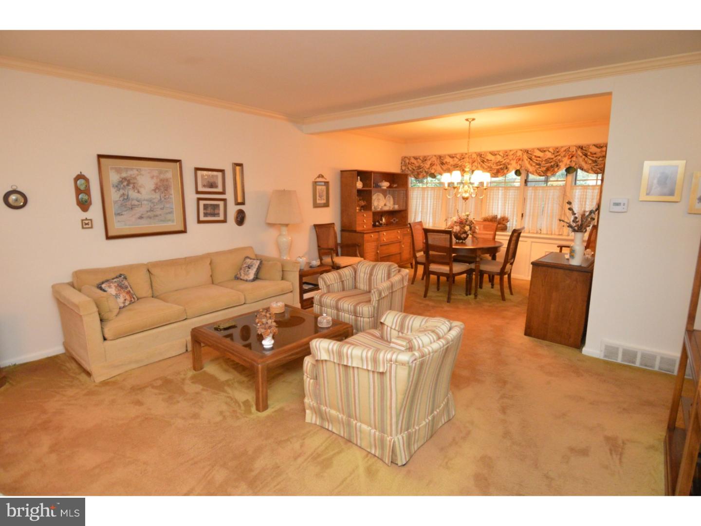 201 Valley Road Warminster, PA 18974 - Photo 9 of 22 Living Room