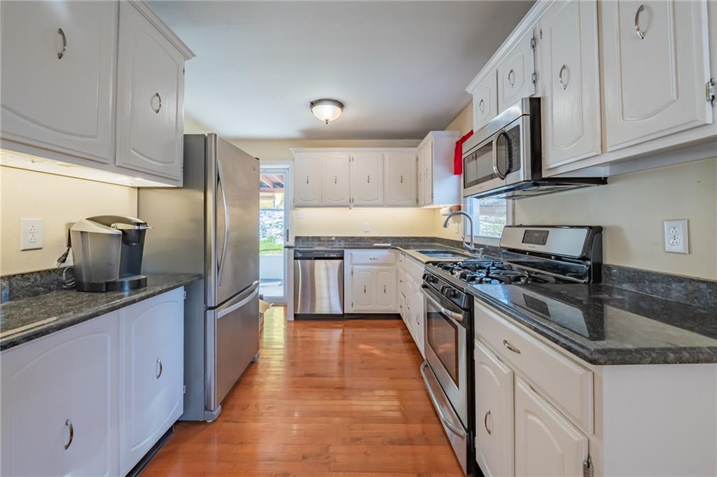 315 Washington Road North Versailles, PA 15137 - Photo 3 of 24