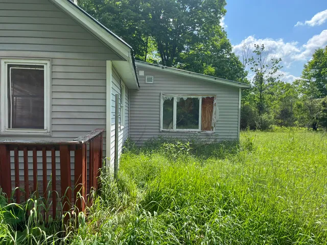 $73,150 | 700 Warren Hill Road, Palmyra, ME 04965