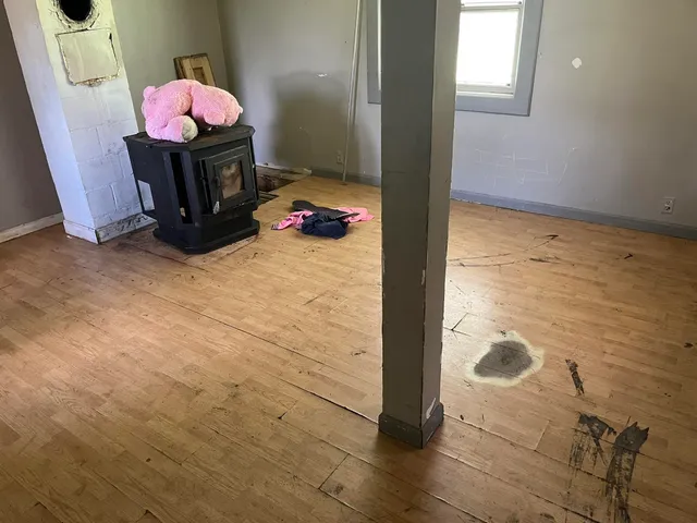 $73,150 | 700 Warren Hill Road, Palmyra, ME 04965