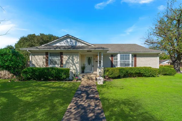$392,500 | 8461 Hunnicut Road, Dallas, TX 75228