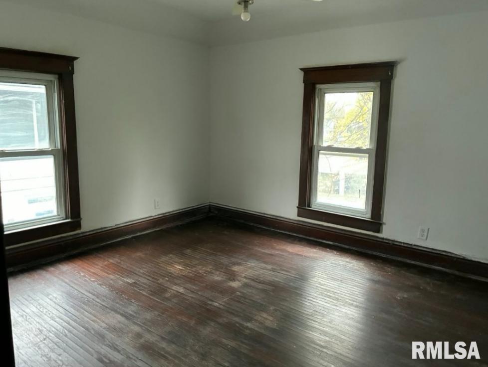 732 South Main Street Kewanee, IL 61443 - Photo 8 of 13