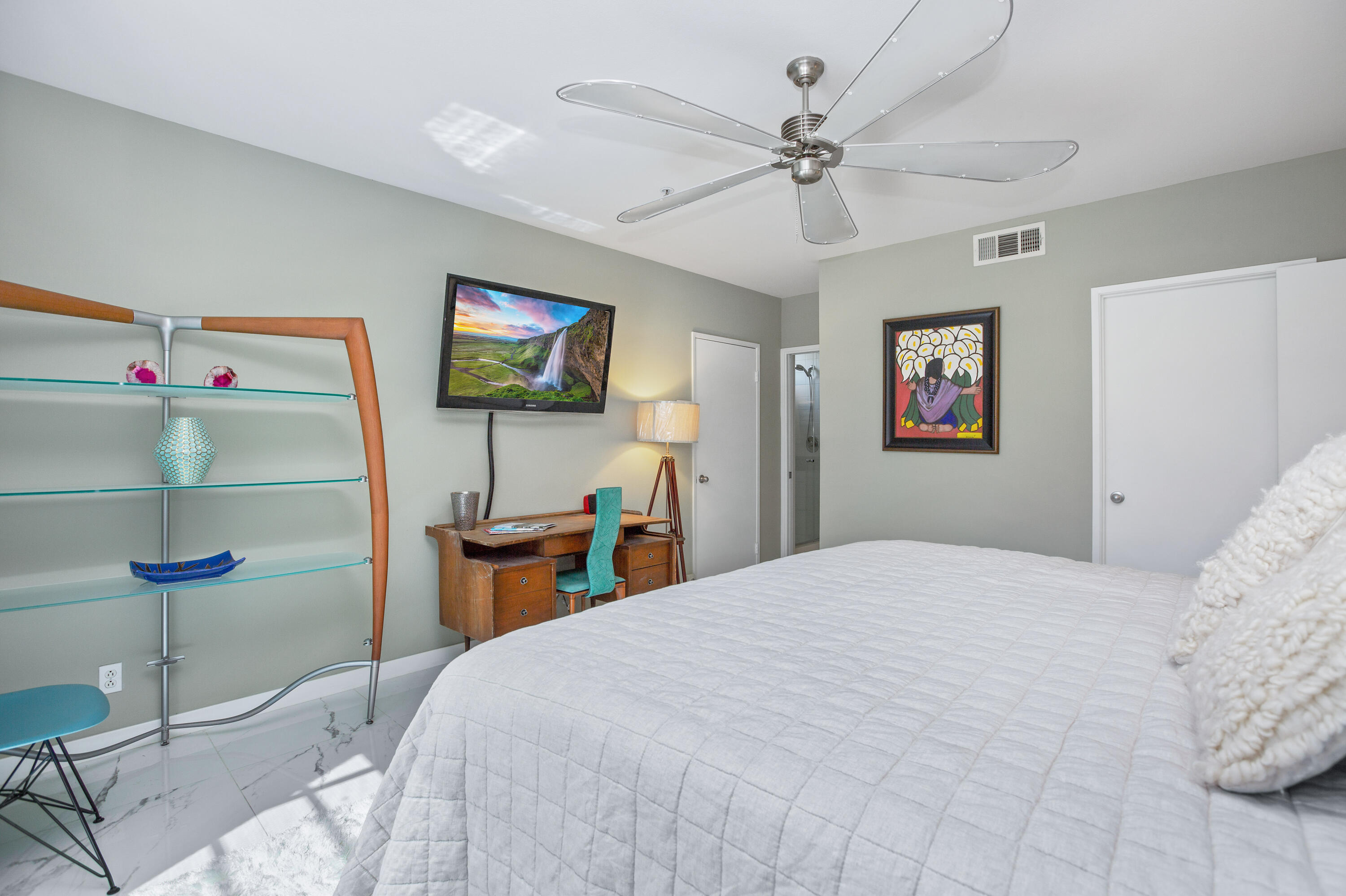 685 East Arenas Road Palm Springs, CA 92262 - Photo 27 of 33 25