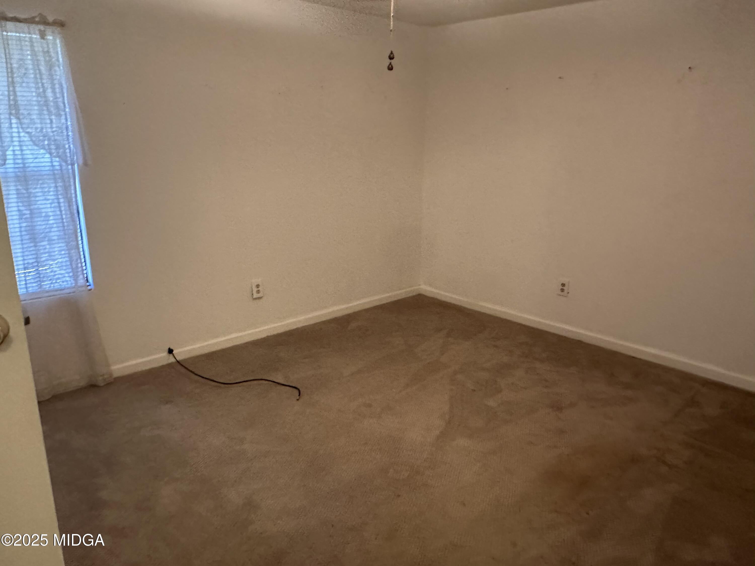 362 Old Macon Road Gray, GA 31032 - Photo 21 of 23 a view of an empty room