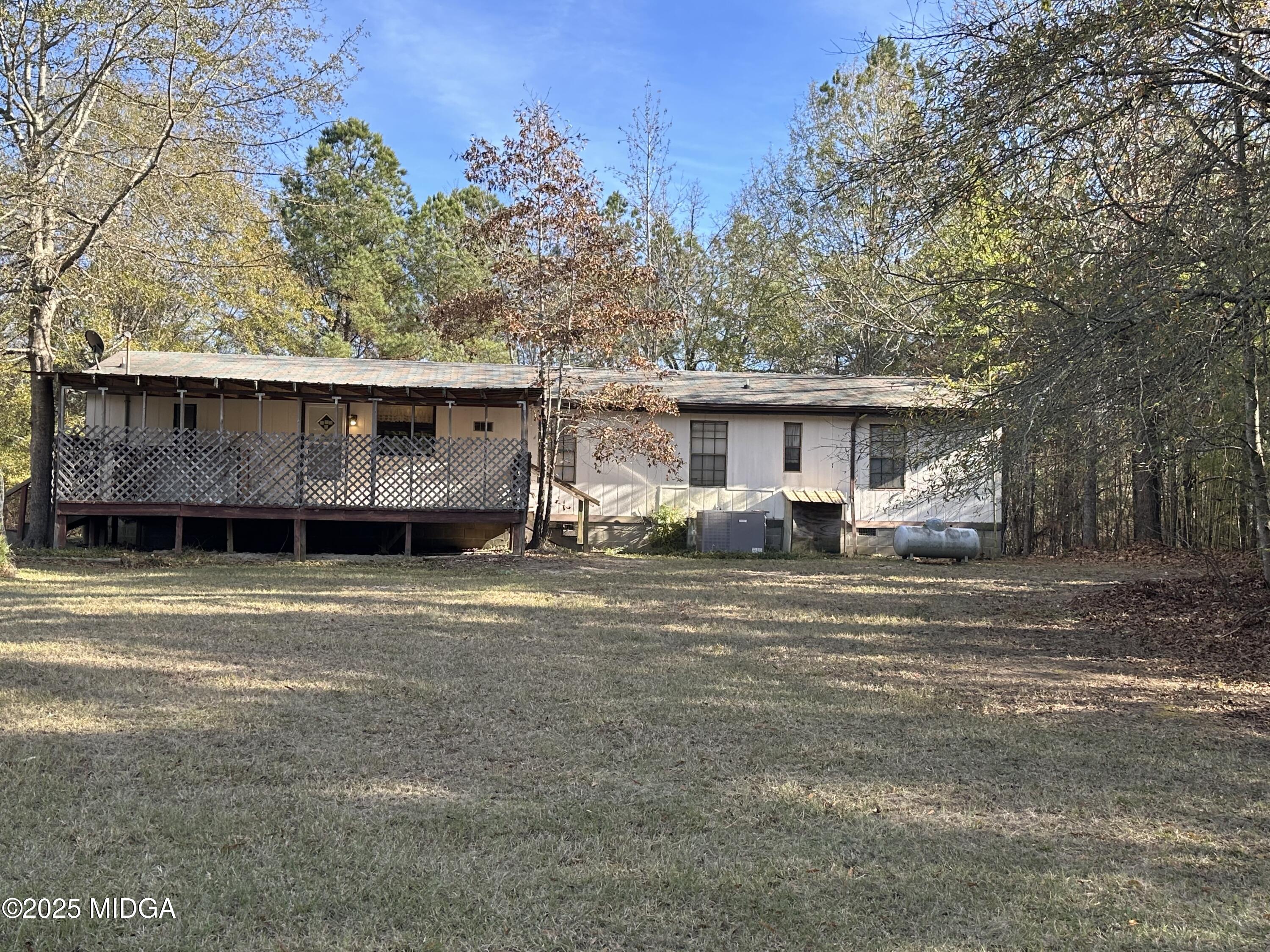 362 Old Macon Road Gray, GA 31032 - Photo 7 of 23 a view of a house with a outdoor space
