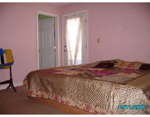 42 Faxon Road Stoughton, MA 02072 - Photo 17 of 20 Gallery Image 17