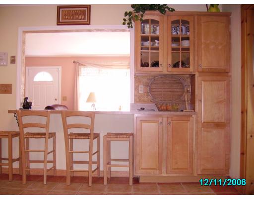 42 Faxon Road Stoughton, MA 02072 - Photo 10 of 20 Gallery Image 10