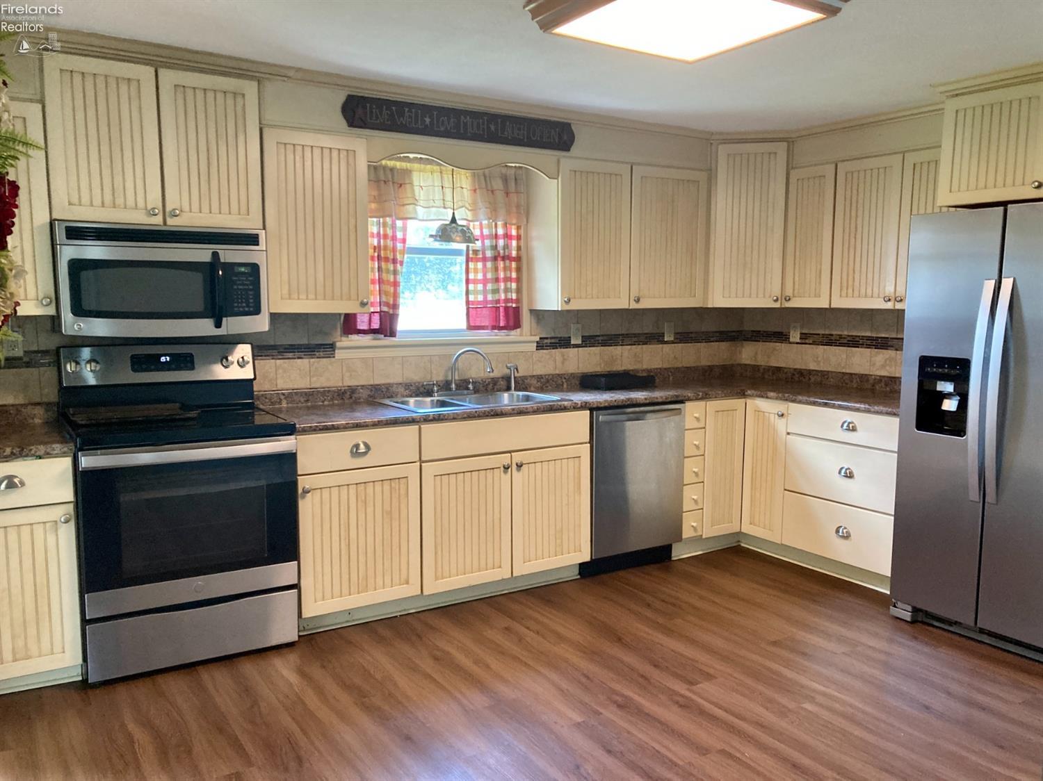 1236 West Fremont Road, Unit SR53 Port Clinton, OH 43452 - Photo 3 of 42 Gallery Image 3