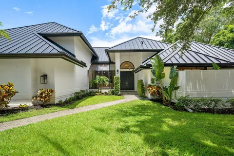 $2,750,000 | 3235 Hyde Circle, Boca Raton, FL 33434