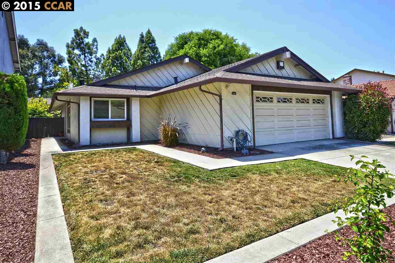 754 Sandy Brook Court Rodeo, CA 94572 - Photo 1 of 1 a view of a house with a yard