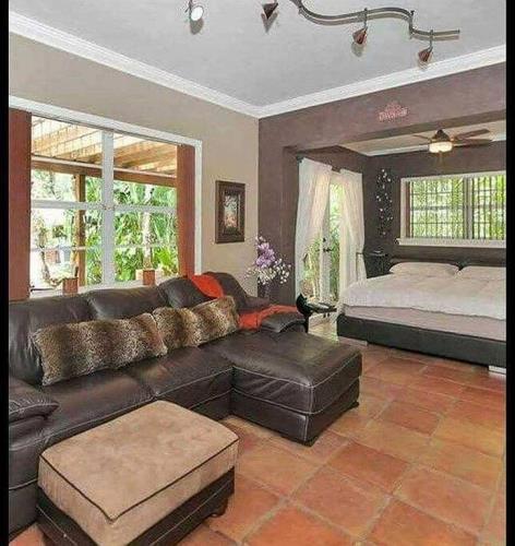 18875 Southwest 232nd Street Miami, FL 33170 - Photo 11 of 28