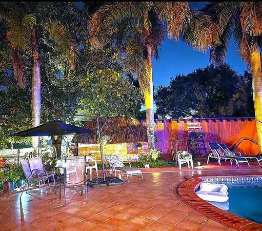 $2,800,000 | 18875 Southwest 232nd Street, Miami, FL 33170