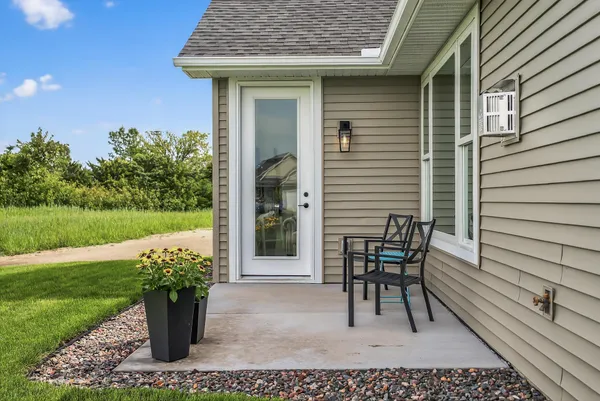 $535,835 | 12588 Masters Lane, Lindstrom, MN 55045