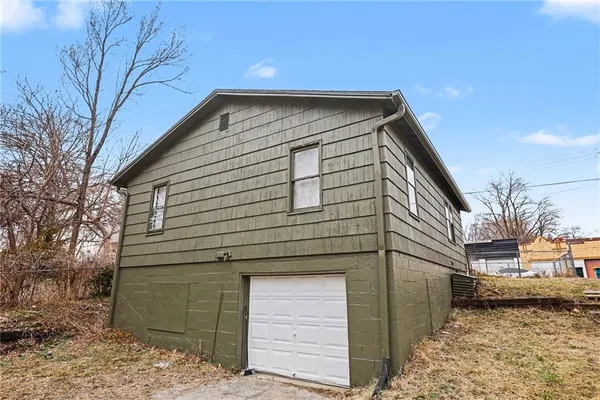 $145,000 | 9615 East 18 Street South, Independence, MO 64052
