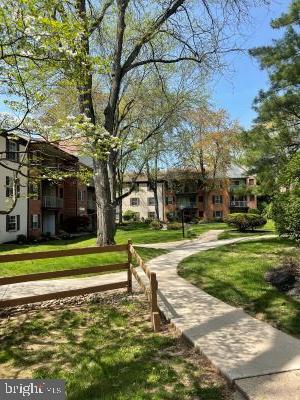 181 Drummers Lane, Unit 181 Wayne, PA 19087 - Photo 5 of 5 a view of a park with large trees