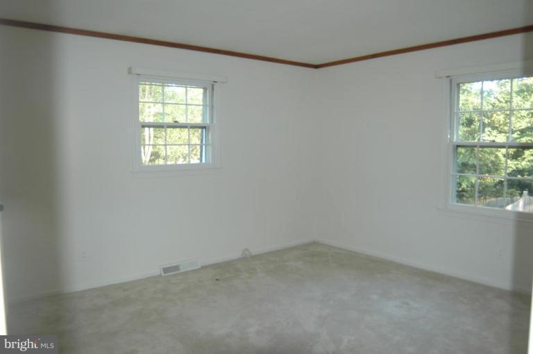 143 Cardamon Drive Edgewater, MD 21037 - Photo 12 of 17 Master Bedroom